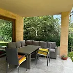 Rivus - Private Family Retreat Near 别墅