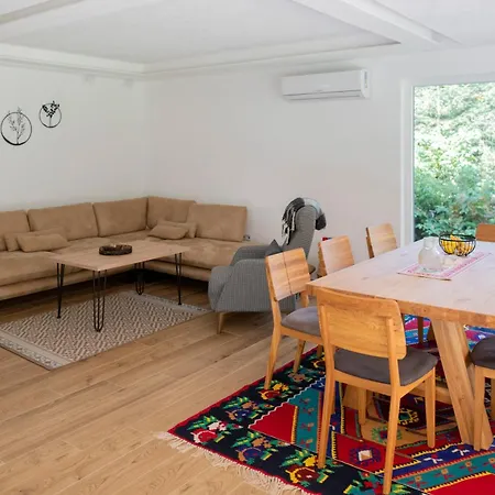 Vila Rivus - Private Family Retreat Near *