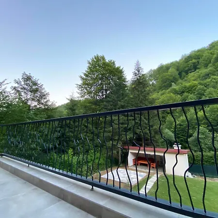 Vila Rivus - Private Family Retreat Near *