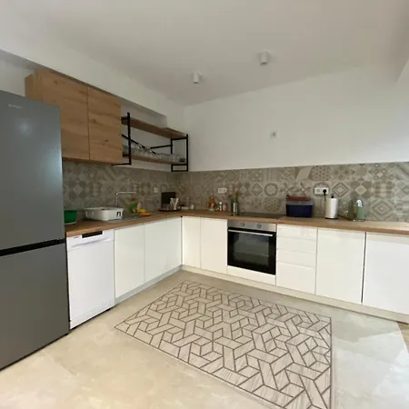 Vila Rivus - Private Family Retreat Near *