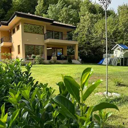 Rivus - Private Family Retreat Near 别墅 *