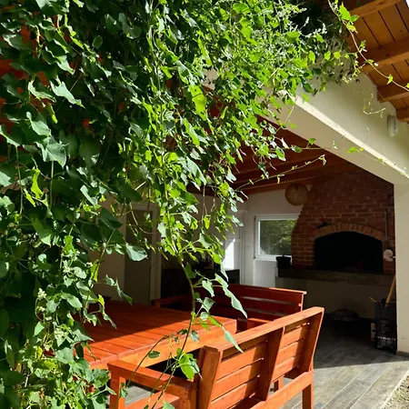 Rivus - Private Family Retreat Near