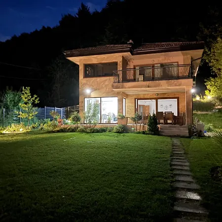 Rivus - Private Family Retreat Near Villa Sarajevo