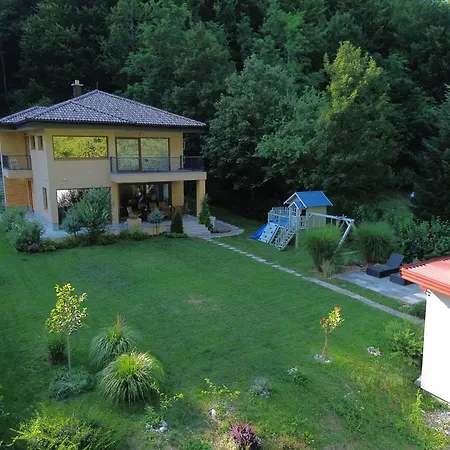 Vila Rivus - Private Family Retreat Near Sarajevo